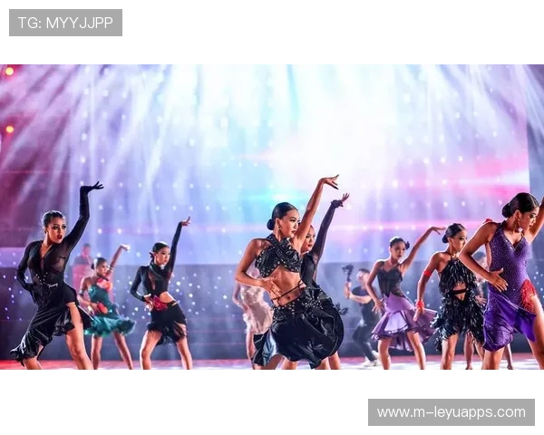 体育舞蹈世界赛：中国组合跳赢全场