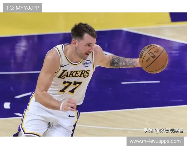 东契奇力挺布朗尼，拉拉维亚谦虚谈表现，里夫斯回顾詹姆斯，东契奇和詹姆斯新秀赛季