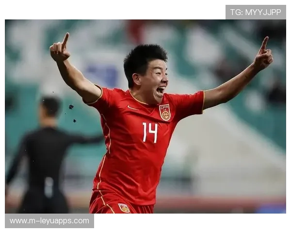 徐彬登陆英伦！狼队锁定亚洲杯焦点人物，徐彬多少岁